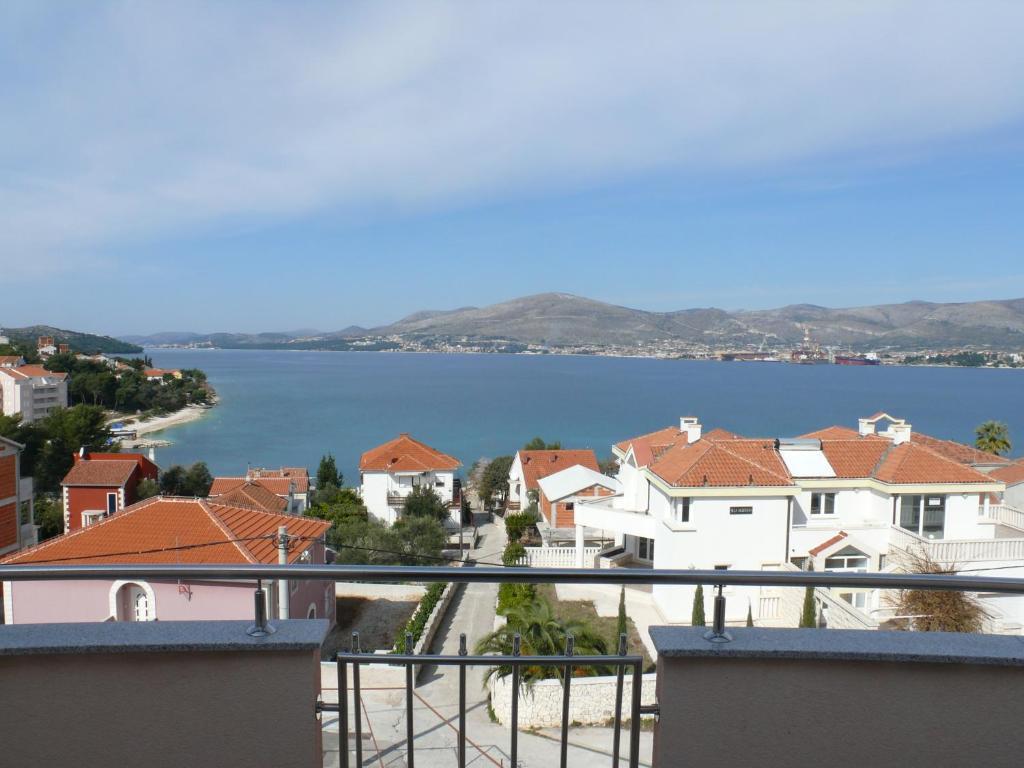 Villa Adriatic Trogir Quarto foto