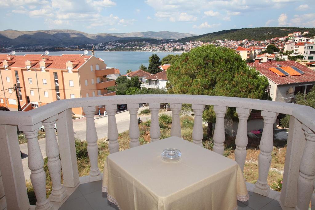 Villa Adriatic Trogir Quarto foto